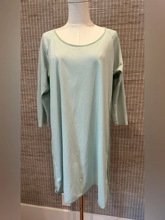 🩷 LAKE Pima Long Sleeve Nightgown in Parisian Green 🩷 - Picture 2 of 4